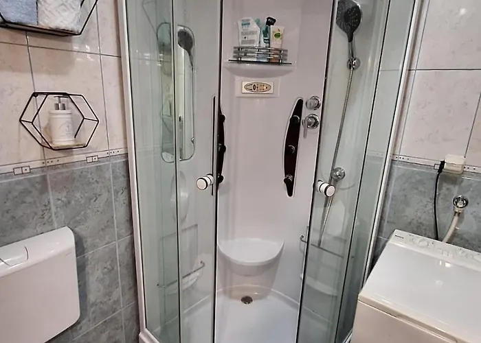 شقة With Parking Space Tkon, Pasman - 24359