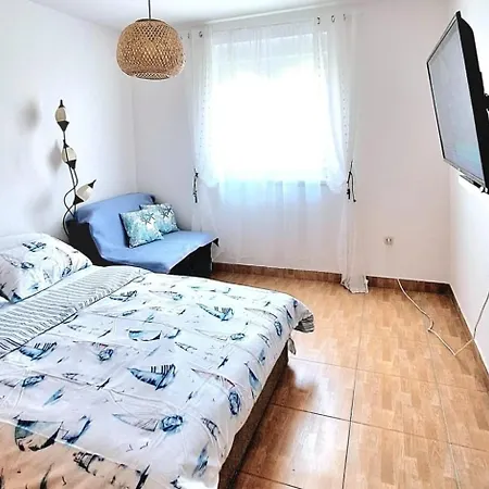 Appartamento With Parking Space Tkon, Pasman - 24359 *