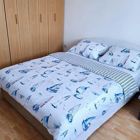 Apartament With Parking Space Tkon, Pasman - 24359 Tkon
